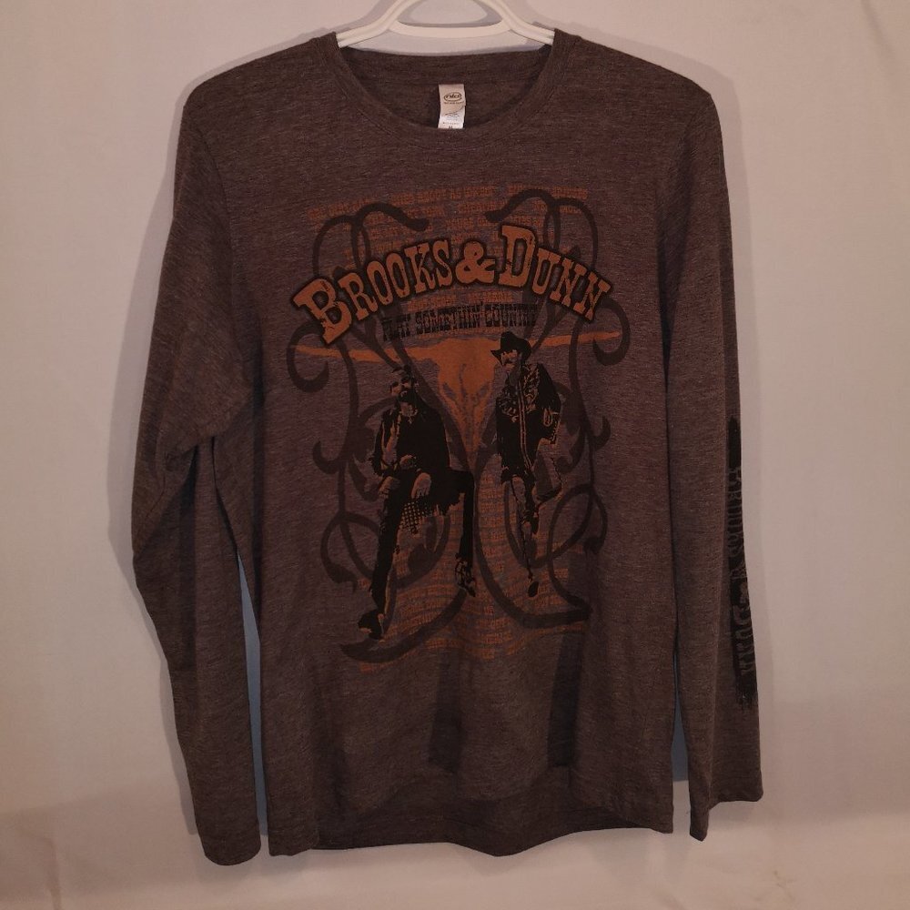Next Level Apparel Brooks & Dunn Ladies Size Medium Lightweight T-shirt